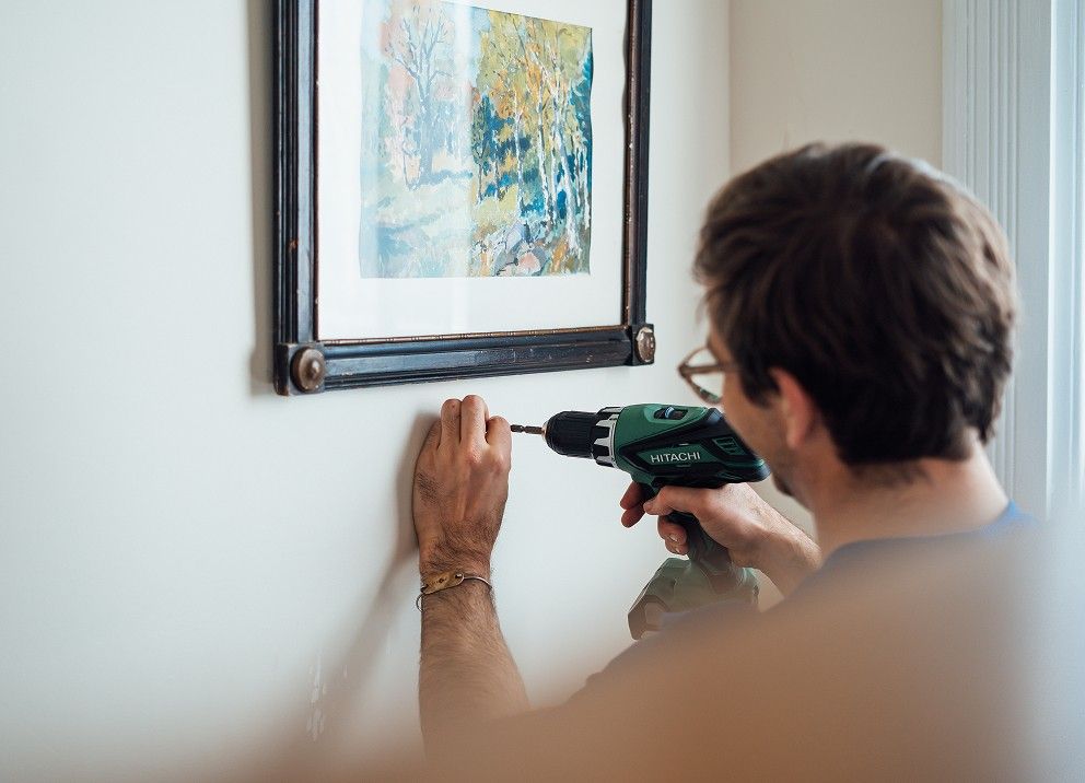Drilling into drywall